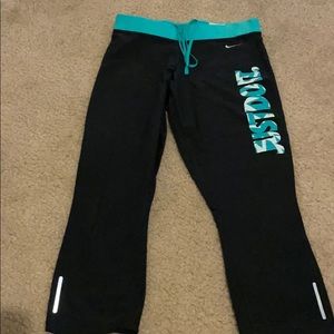 Nike Dri Fit Cropped Leggings